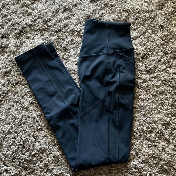Lululemon leggings - Picture 2 of 6
